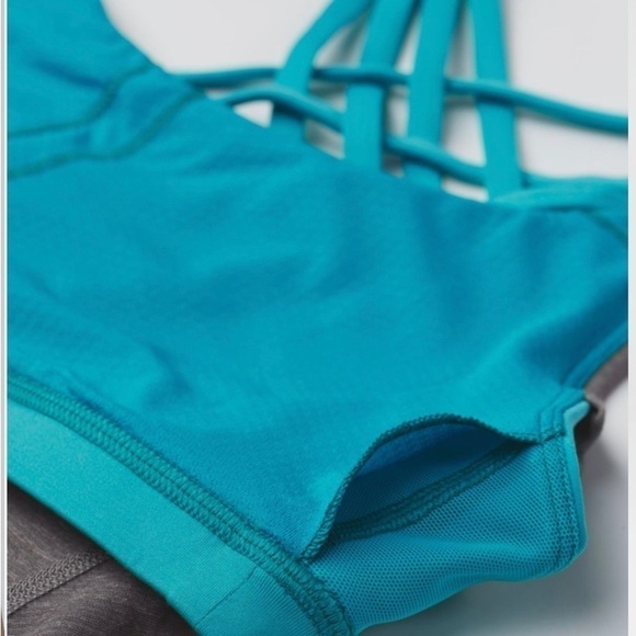 Lululemon Wild Tank Heathered Slate Blue Tropics fabric sweat-wicking size:6 - Picture 6 of 16